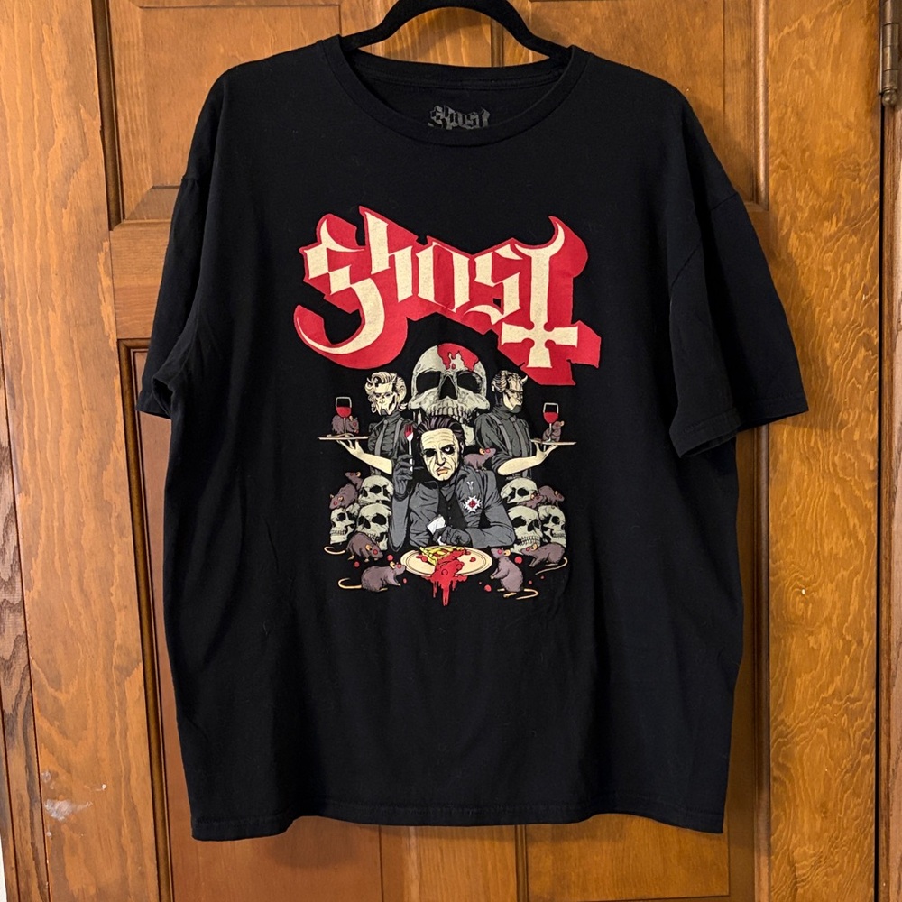 Ghost Black and Red Graphic Tee/Rrratss!!